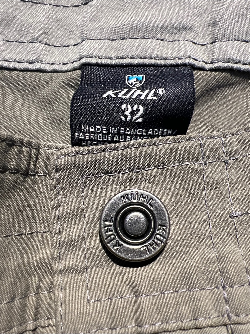 Men's KUHL Casual Cargo Shorts in Light Khaki , used perfect condition - Picture 5 of 11